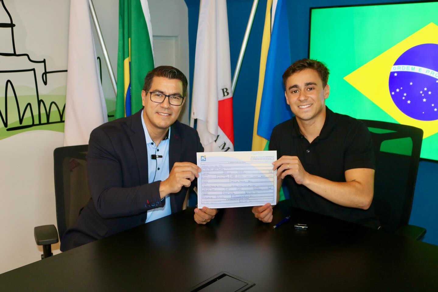 Nikolas Ferreira e Anderson Lima lado a lado durante agenda política
