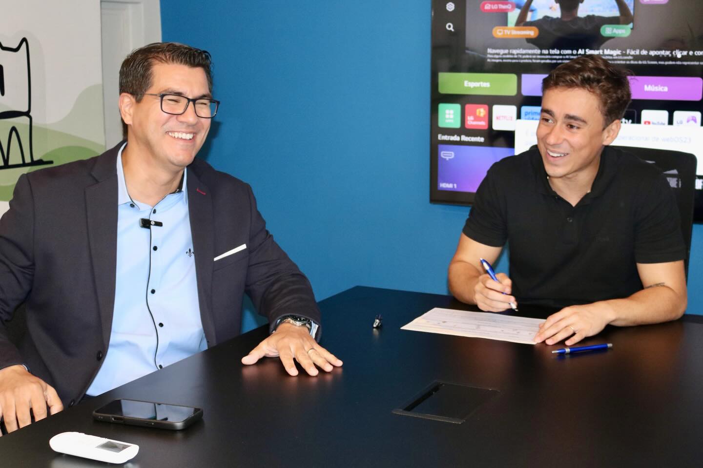 Anderson Lima e Nikolas Ferreira juntos em evento da campanha
